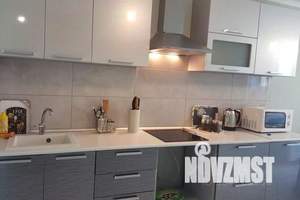 2-к квартира, посуточно, 51м2, 8/24 этаж