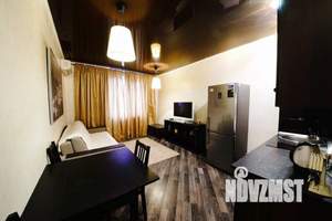 1-к квартира, посуточно, 65м2, 1/1 этаж