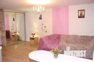 1-к квартира, посуточно, 50м2, 1/1 этаж