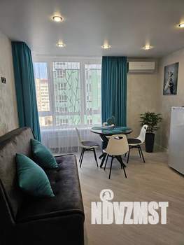 1-к квартира, посуточно, 35м2, 7/22 этаж