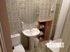 3-к квартира, посуточно, 54м2, 1/1 этаж