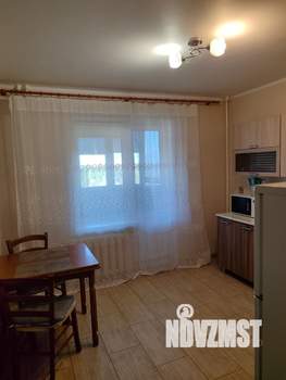 1-к квартира, посуточно, 41м2, 8/10 этаж