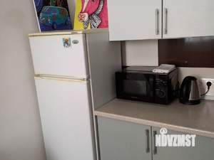 1-к квартира, посуточно, 40м2, 1/2 этаж