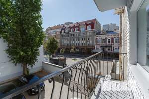 Студия квартира, посуточно, 32м2, 2/9 этаж