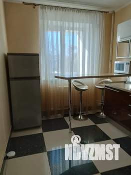 1-к квартира, посуточно, 42м2, 2/6 этаж