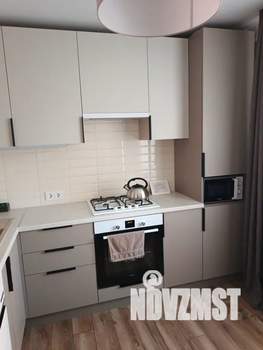 1-к квартира, посуточно, 34м2, 2/10 этаж