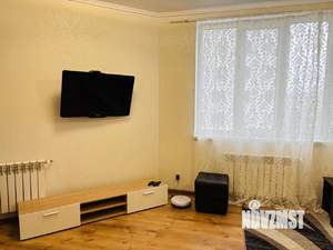 Студия квартира, посуточно, 40м2, 10/25 этаж