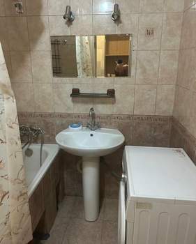 3-к квартира, на длительный срок, 70м2, 3/9 этаж