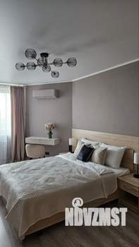 1-к квартира, посуточно, 46м2, 18/24 этаж