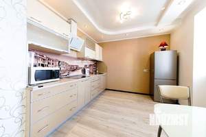 2-к квартира, посуточно, 68м2, 1/23 этаж