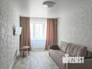 1-к квартира, посуточно, 38м2, 8/25 этаж