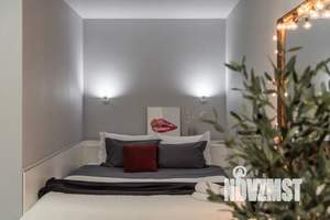 Студия квартира, посуточно, 32м2, 2/9 этаж