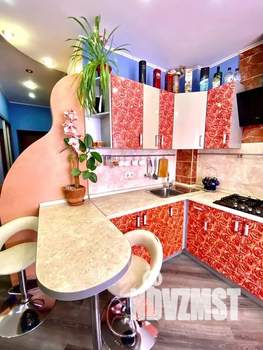 Студия квартира, посуточно, 36м2, 6/9 этаж