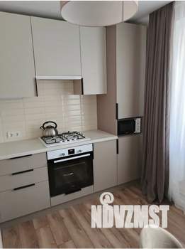 1-к квартира, посуточно, 34м2, 2/10 этаж