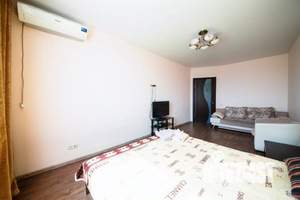1-к квартира, посуточно, 60м2, 1/1 этаж