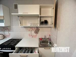 1-к квартира, посуточно, 38м2, 4/16 этаж