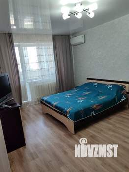 1-к квартира, посуточно, 40м2, 7/10 этаж