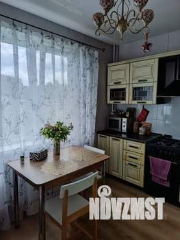 1-к квартира, посуточно, 39м2, 6/10 этаж