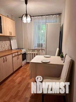 2-к квартира, на длительный срок, 50м2, 1/10 этаж