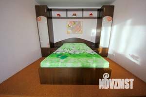 1-к квартира, посуточно, 44м2, 1/1 этаж