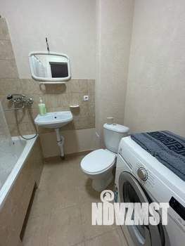 1-к квартира, посуточно, 40м2, 8/16 этаж