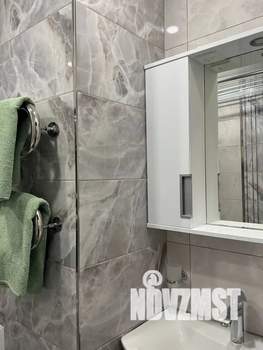 1-к квартира, посуточно, 41м2, 4/10 этаж