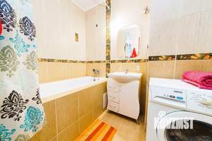 2-к квартира, посуточно, 65м2, 1/1 этаж