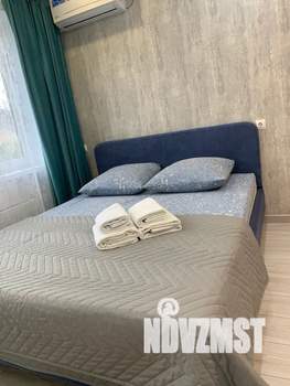 1-к квартира, посуточно, 47м2, 1/25 этаж