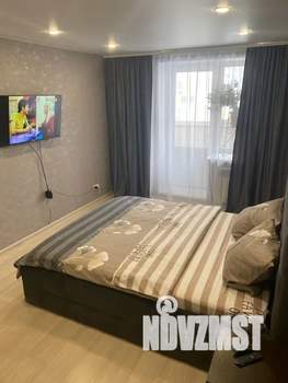 1-к квартира, посуточно, 36м2, 5/10 этаж