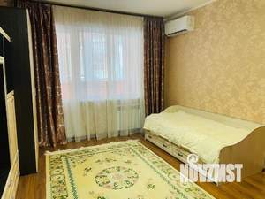 1-к квартира, посуточно, 43м2, 7/10 этаж