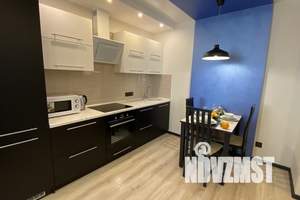 2-к квартира, посуточно, 60м2, 12/18 этаж