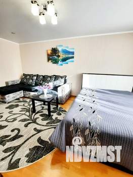 2-к квартира, посуточно, 65м2, 1/1 этаж