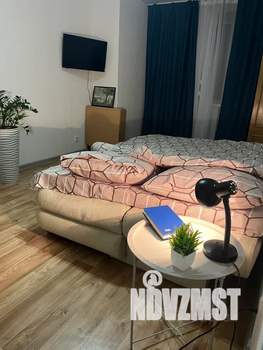 1-к квартира, посуточно, 36м2, 6/10 этаж