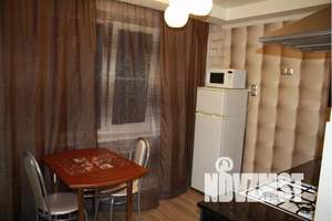 1-к квартира, посуточно, 40м2, 3/9 этаж