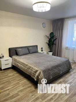 1-к квартира, посуточно, 47м2, 5/10 этаж