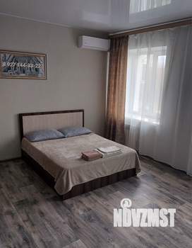 1-к квартира, посуточно, 42м2, 2/14 этаж