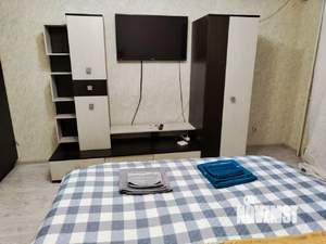 1-к квартира, посуточно, 39м2, 7/10 этаж