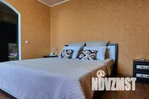 1-к квартира, посуточно, 39м2, 6/10 этаж