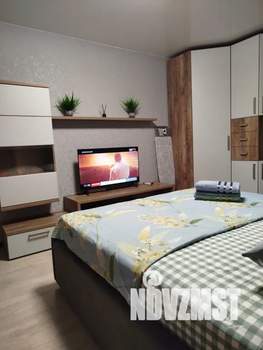 1-к квартира, посуточно, 38м2, 7/10 этаж