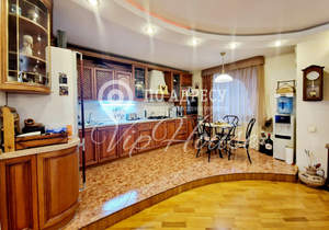 3-к квартира, на длительный срок, 114м2, 2/9 этаж