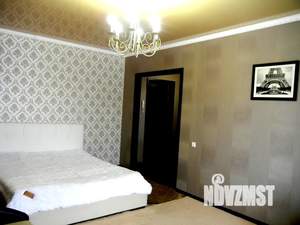 1-к квартира, посуточно, 42м2, 10/10 этаж