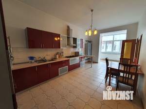 3-к квартира, на длительный срок, 130м2, 2/4 этаж