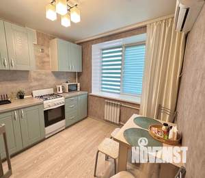 1-к квартира, посуточно, 38м2, 8/10 этаж