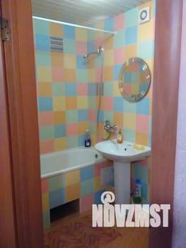 Студия квартира, посуточно, 33м2, 9/10 этаж