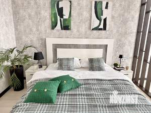 1-к квартира, посуточно, 42м2, 16/37 этаж