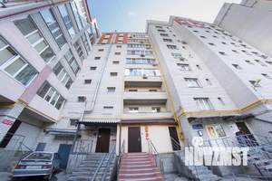 Студия квартира, посуточно, 35м2, 5/10 этаж