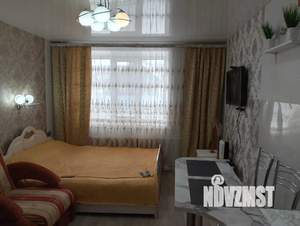 Студия квартира, посуточно, 20м2, 1/10 этаж