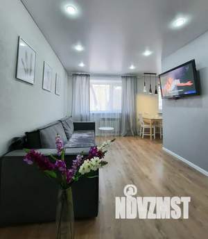 Студия квартира, посуточно, 32м2, 3/6 этаж