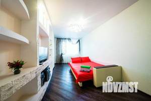 1-к квартира, посуточно, 35м2, 1/1 этаж