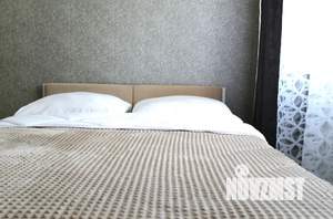 Студия квартира, посуточно, 50м2, 12/25 этаж